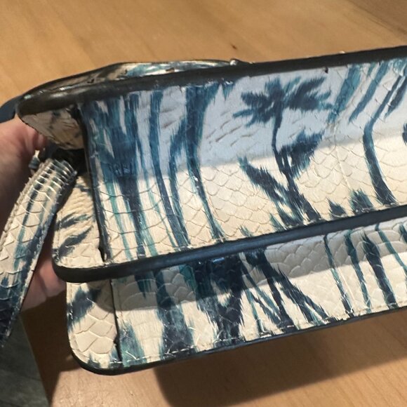 Salvatore Ferragamo Python and Leather Lined Shoulder Handbag - Picture 3 of 10